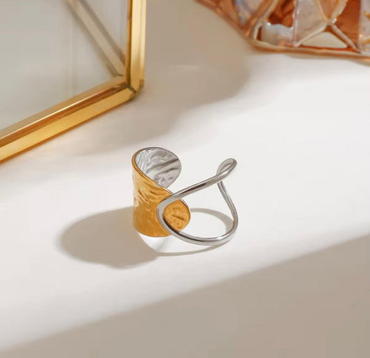 Aurora Cuff Ring